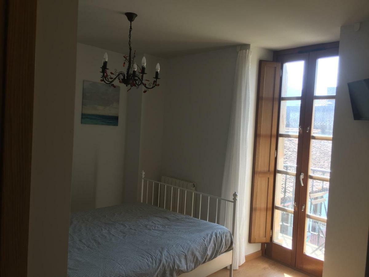 Apartament Plaza *